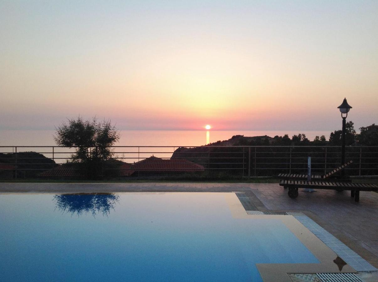 Molivos Sunset Apartments Mithimna Pokoj fotografie
